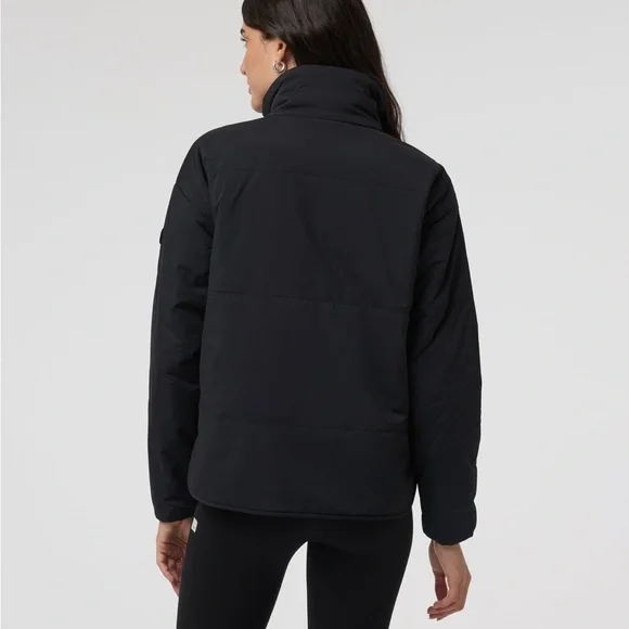 NWT Vuori Canyon Insulated Jacket size Small in Black - Picture 3 of 8